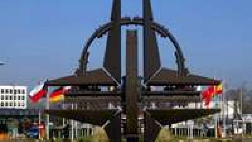 Nato: riunione a Bruxelles sull'abbattimento del caccia turco