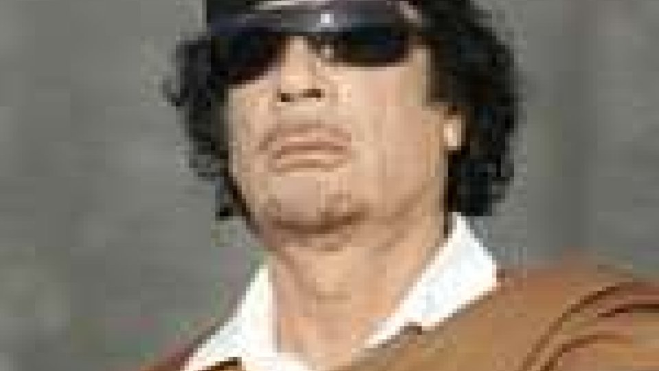 Gheddafi torna a minacciare l'Europa