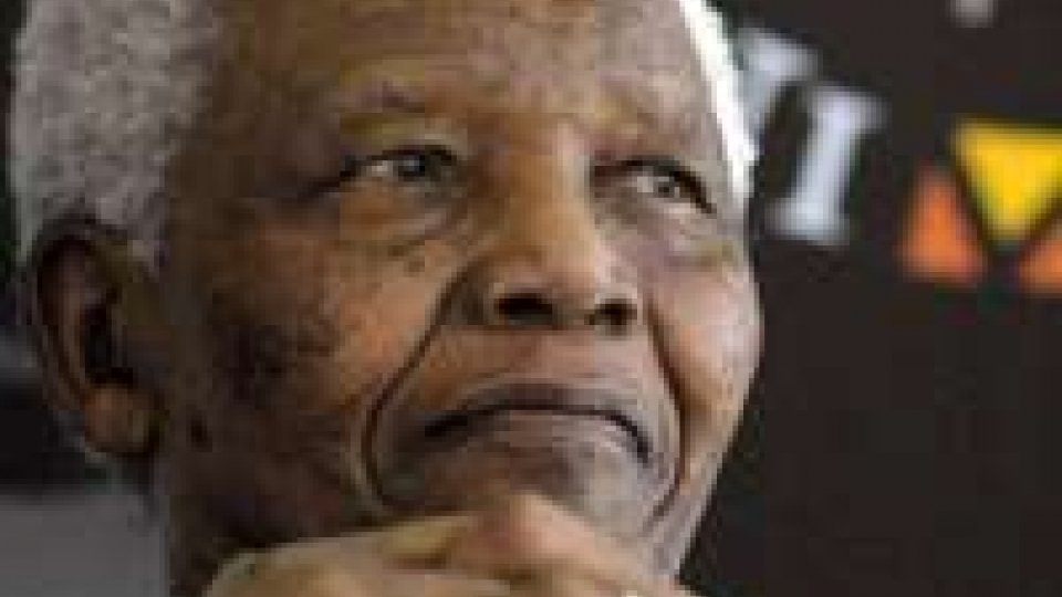 Mandela, "condizioni stabili ma gravi"