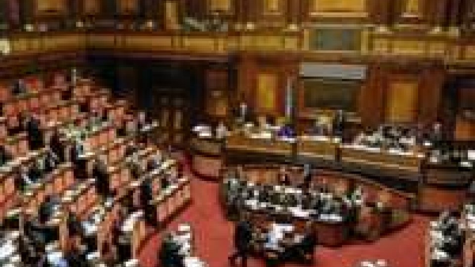 Il Senato vota la fiducia sul disegno di legge Delrio sulle ProvinceIl Senato vota la fiducia sul disegno di legge Delrio sulle Province