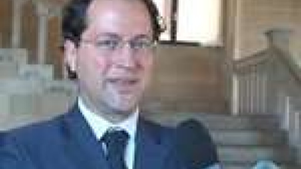 San Marino - Il segretario Arzilli sulla visita del Generale CarboniIl Segretario Arzilli sulla visita del Generale Carboni