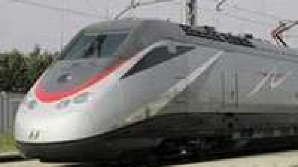 Treno per Rimini senza biglietto:80 fatti scendere da Polfer