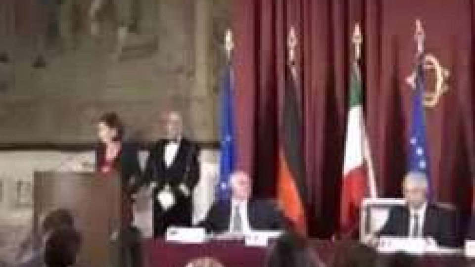 Europa più integrata, la Presidente Boldrini: "E' l'unica via per rispondere a populismi e xenofobia"Europa più integrata, la Presidente Boldrini: "E' l'unica via per rispondere a populismi e xenofobia"