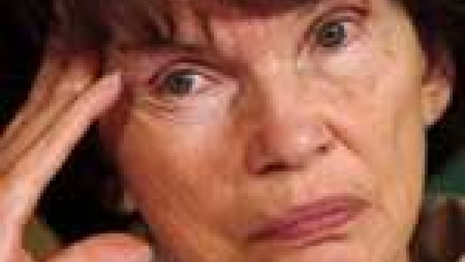 La Francia dice addio a Danielle Mitterrand