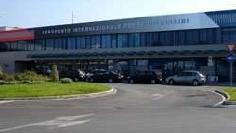 Aeroporti, Rimini: male l'estate, passeggeri sotto le attese