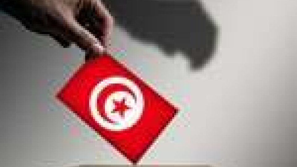 Attesa per i risultati delle elezioni in Tunisia