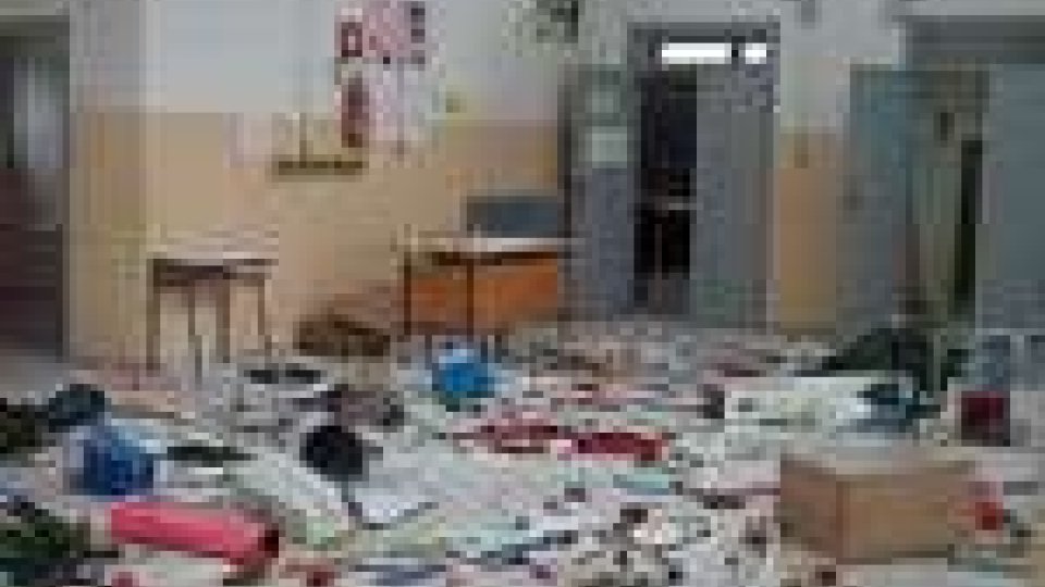 San Giovanni in Marignano, vandalismo in una scuola elementare: 8 minori denunciati
