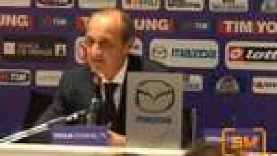 Serie A. Fiorentina-Milan 0-0, Delio Rossi: "Bicchiere mezzo pieno". Allegri: "Mancato solo il gol"