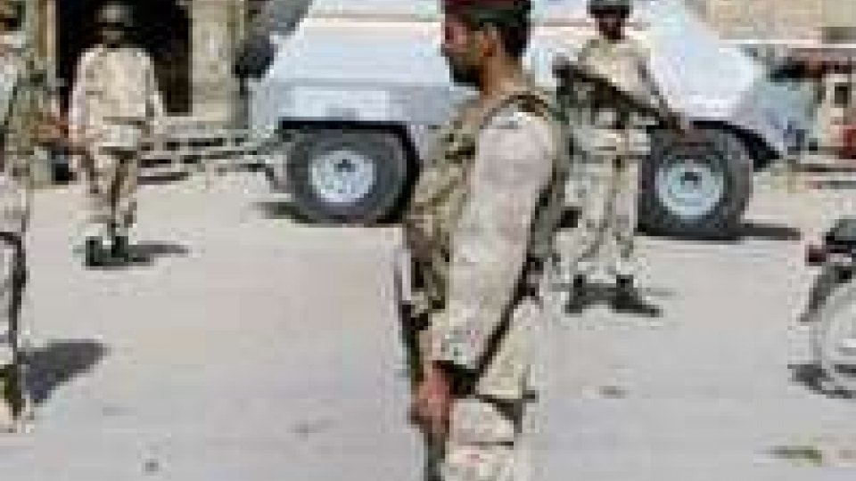 Pakistan: due agguati in Baluchistan, rapiti 11 poliziotti