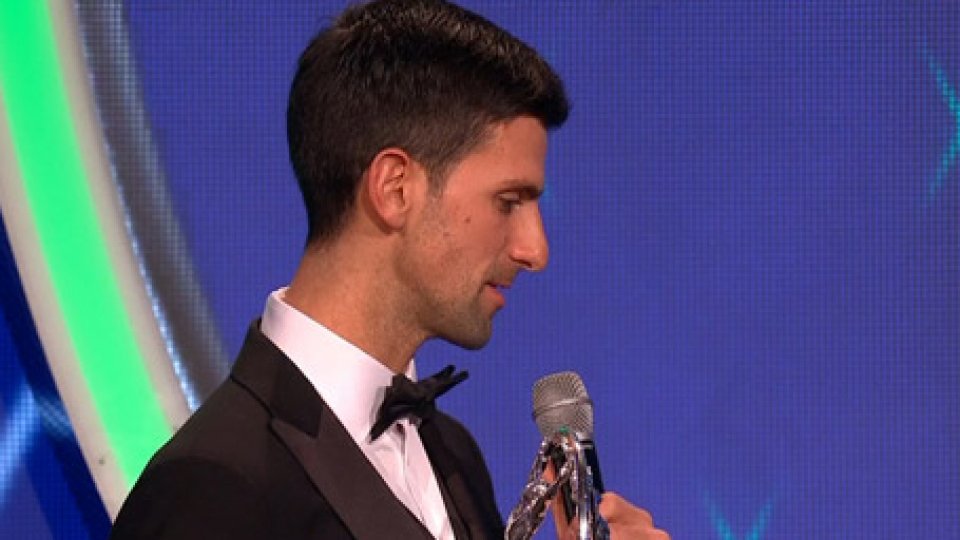 Djokovic vince il Luareus AwardDjokovic vince il Luareus Award come sportivo dell'anno