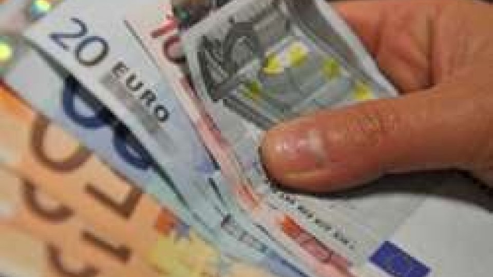 Gli italiani sono i più tartassati d'Europa dalle banche