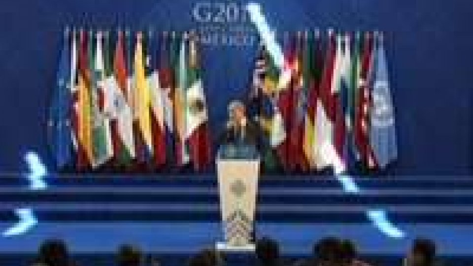 Obama al termine del G20: "L'unione Europea non imploderà"