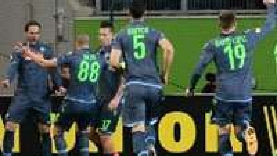 Europa League: Napoli schianta Wolfsburg, pari allo scadere per la Fiorentina