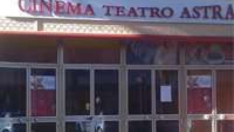 Il teatro erotico sbarca a Misano