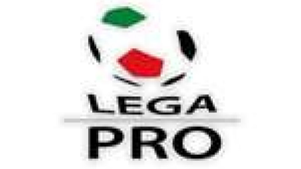 Lega Pro: defibrillatori in campo, non si gioca
