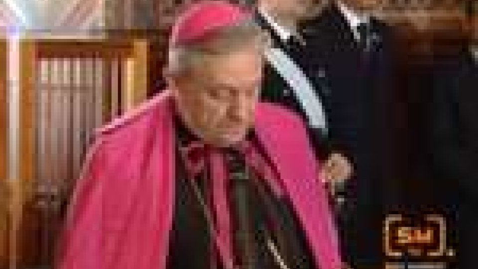 San Marino - Nella sala del Consiglio il Nunzio Apostolico, Bernardini, presenta le credenziali ai Capitani Reggenti