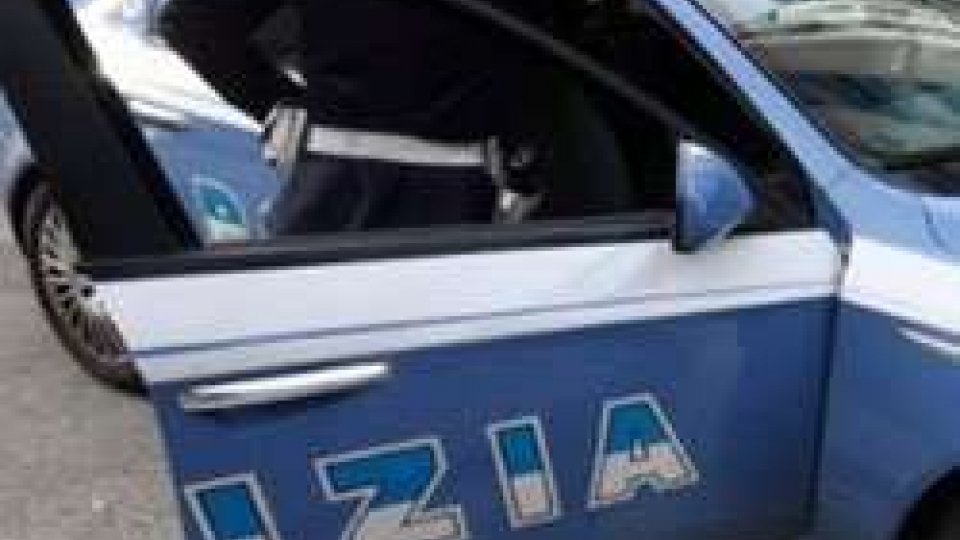 Rimini: evade dagli arresti domiciliari, la Polizia lo arresta