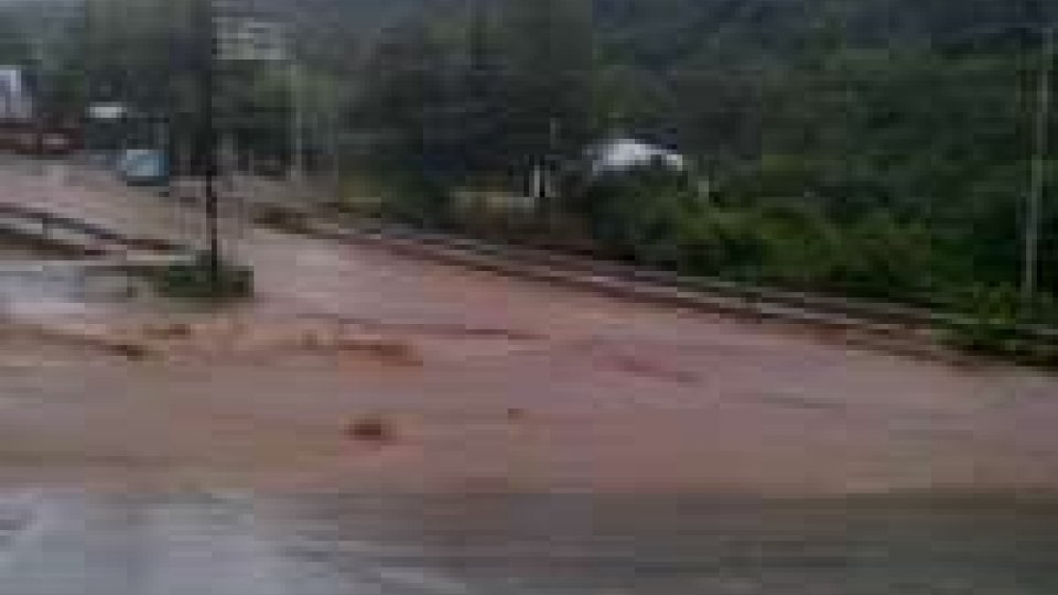 Maltempo sul Gargano: strade invase dal fango