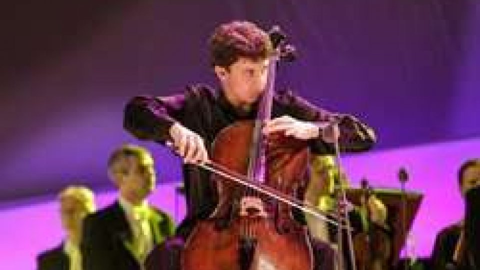 Francesco Stefanelli trionfa al “Janigro cello competition”