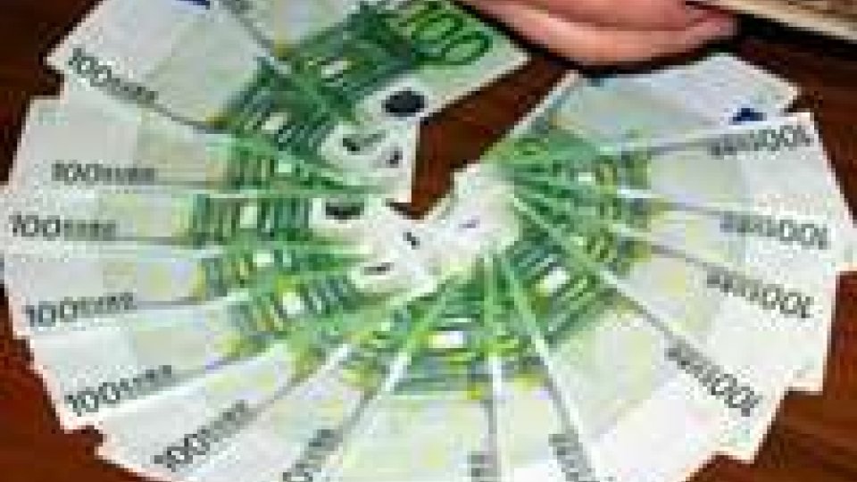 Fano, arrestato falsario: spacciava banconote false