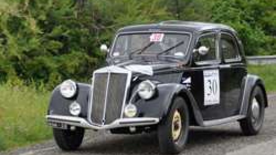 24° San Marino Revival: persa la borchia  di una Lancia del '38. Lanciato l'appello ai sammarinesi per ritrovarla