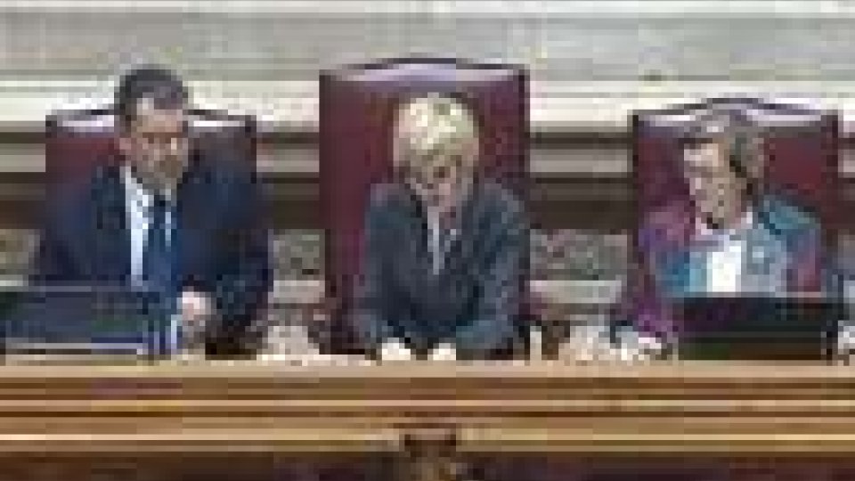 Portogallo: Parlamento approva in via definitiva la controversa finanziaria 2012