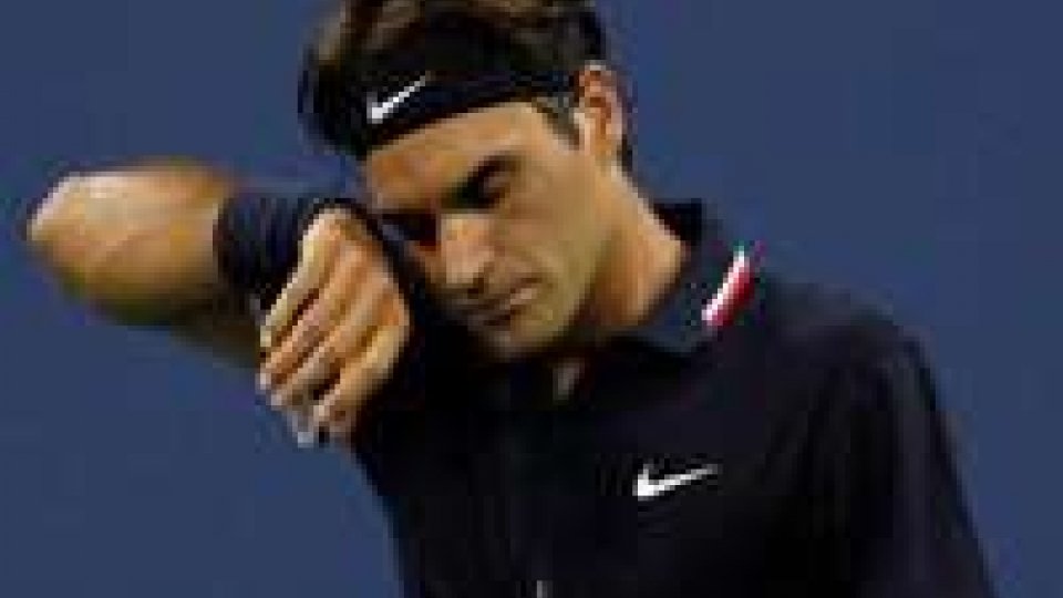 Crisi Federer, che botta a GstaadCrisi Federer, che botta a Gstaad