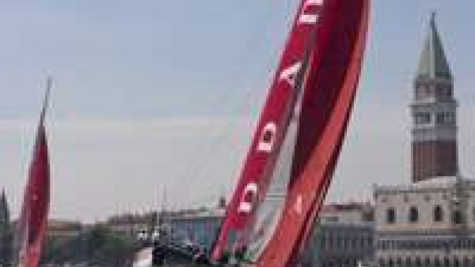 Coppa America a Venezia: Luna Rossa tagli per prima il traguardo
