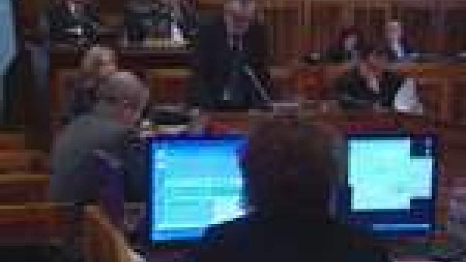 San Marino - La vicenda Banca Commerciale in Consiglio: sospesi per un'ora i lavori
