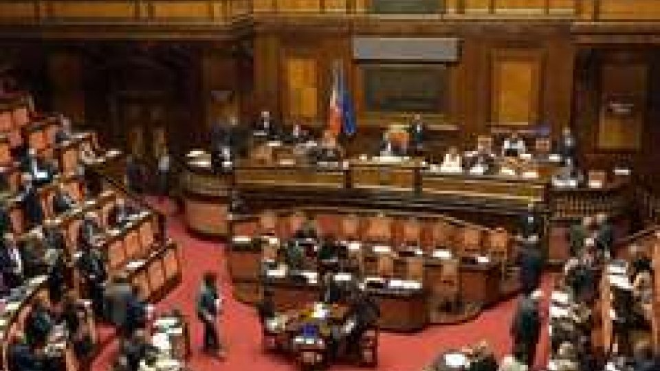 La legge sul biotestamento è ferma al SenatoBiotestamento, Renzi chiama a raccolta il M5S per il sì definitivo