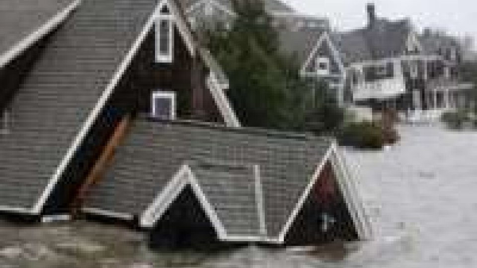 Uragano Sandy, Congresso Usa stanzia 50,5 mld di aiuti