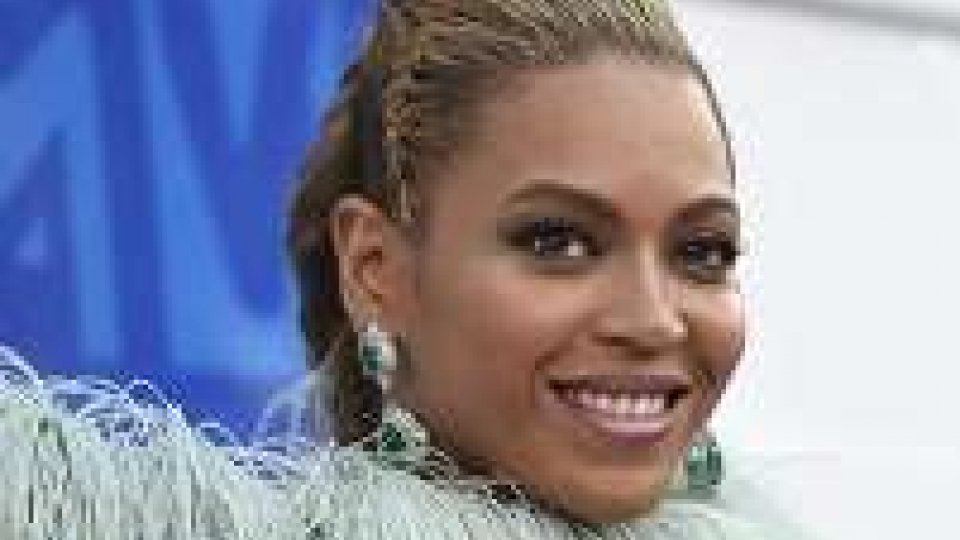 MTV Awards: trionfo Beyonce', suo il video dell'anno.