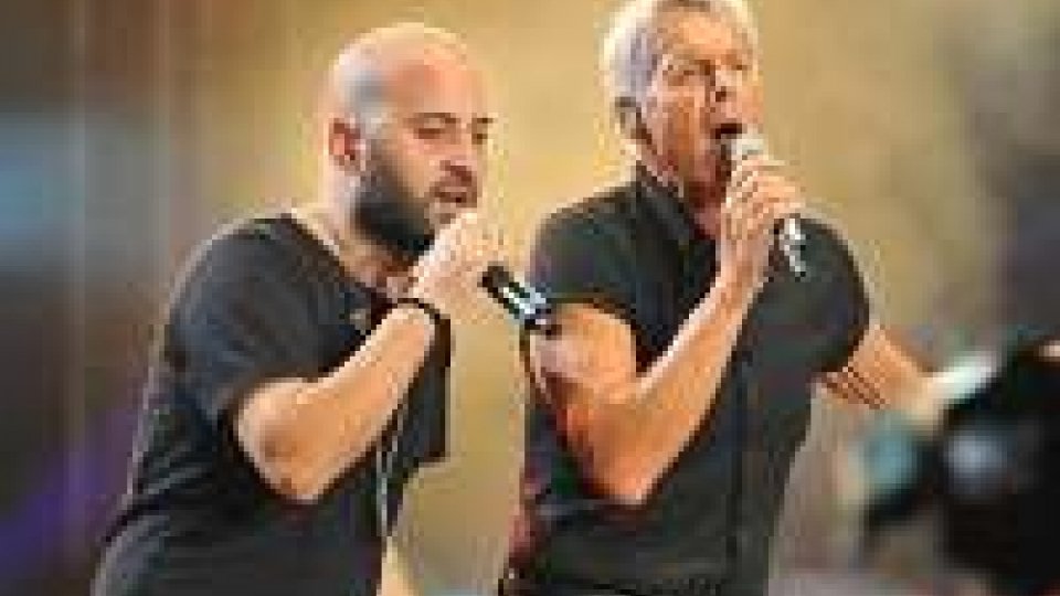 Terza serata di Sanremo, Negramaro e Gino Paoli con Danilo Rea