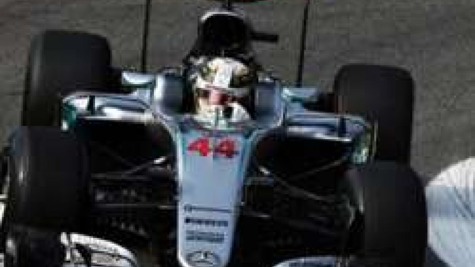Hamilton in pole al GP d'Italia