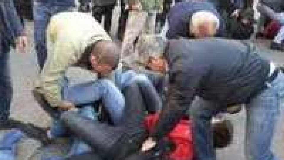 Centri sociali: scontri durante sgombero a Milano