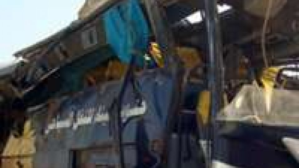 Egitto: incidente ferroviario, almeno 20 morti