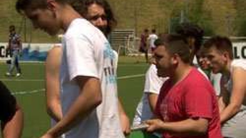 Centro Montecchio: gli studenti ricordano due insegnanti con lo sportCentro Montecchio: gli studenti ricordano due insegnanti con lo sport