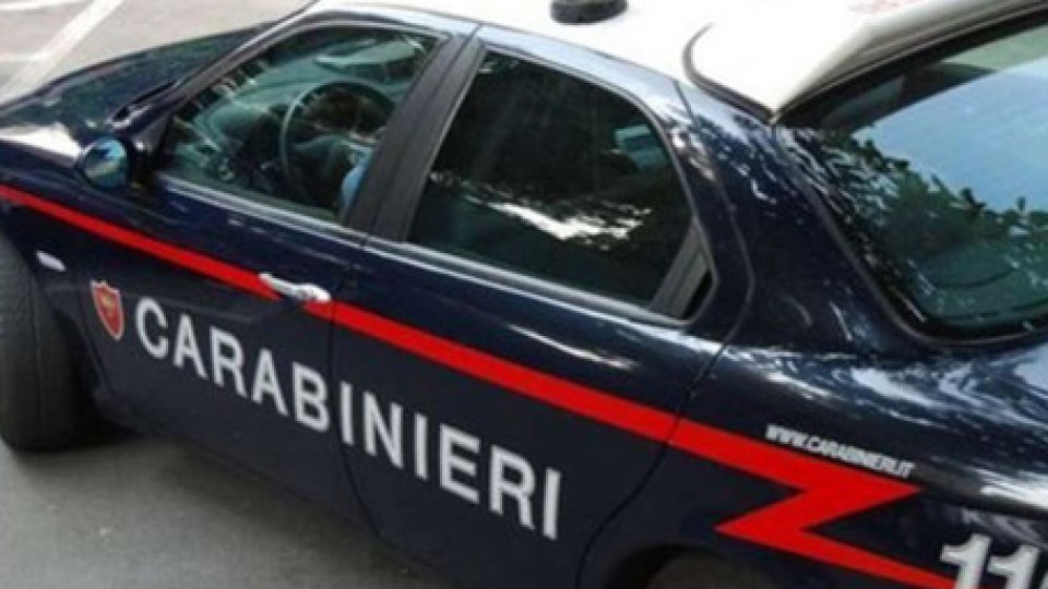 Carabinieri. Foto ansaCervia: 14enne preso da un raptus accoltella il padre durante un gioco