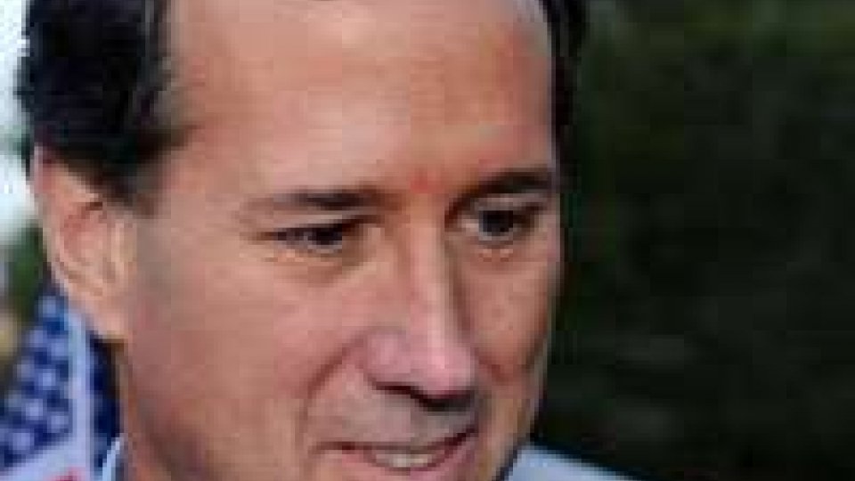 Elezioni Usa: tripletta di Santorum
