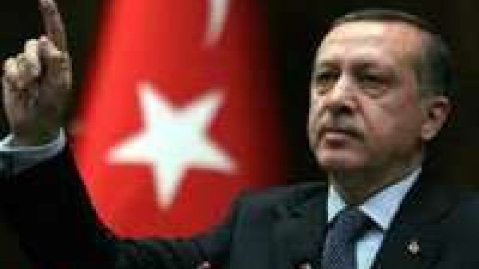 Erdogan critica la legge francese che punisce chi nega il genocidio armeno