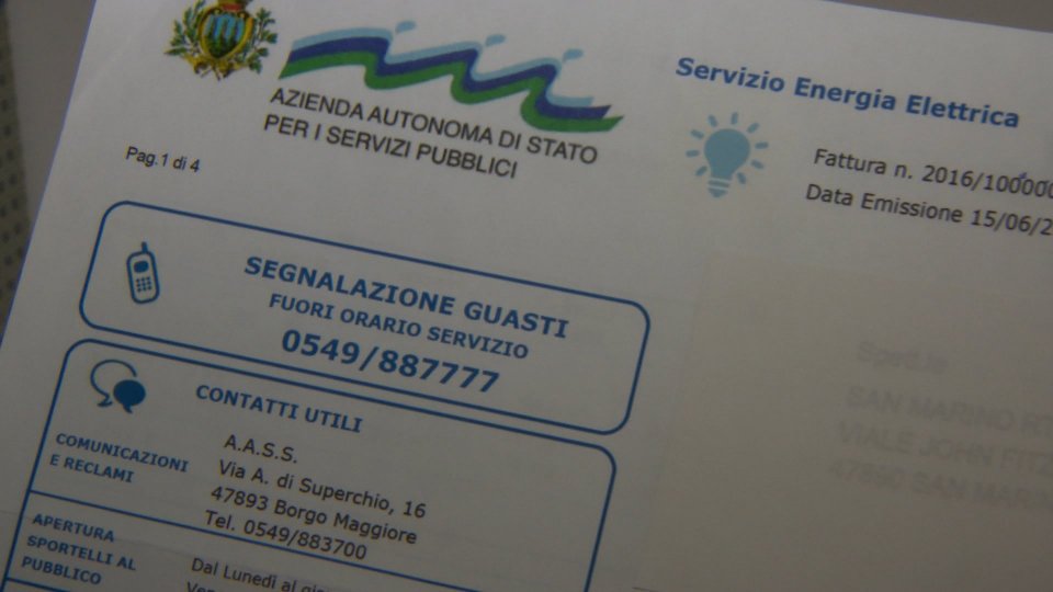In Italia bollette più leggere: luce e gas in calo del 10%. Rimini diminuisce anche la Tari