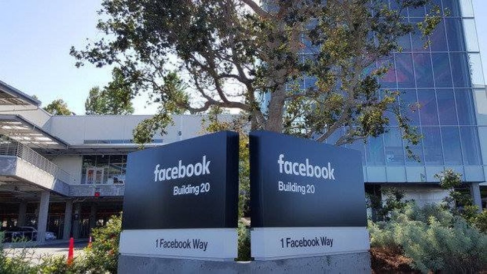 Facebook: allarme sarin, evacuato quartier generale della public company