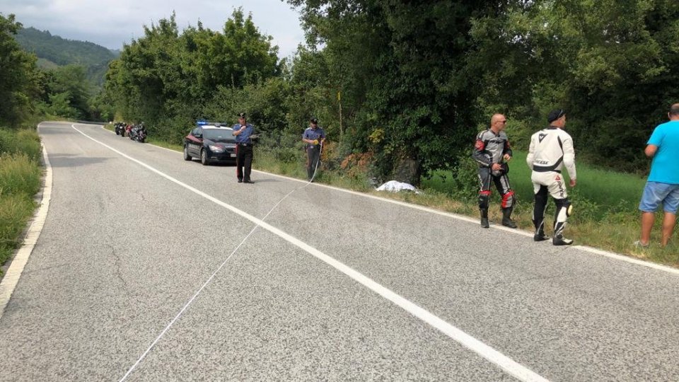 Incidente mortale a Maiolo: perde la vita un motociclista 49enne