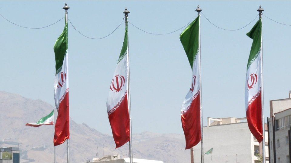 In Iran cresce la tensione sul nucleare, tra Russia e Ucraina distensione con scambio di prigionieri