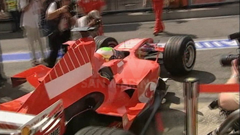 Ferrari sul circuito di ImolaFerrari sul circuito di Imola