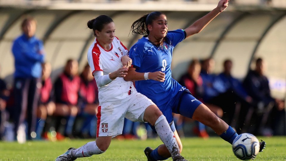 Chiara Beccari in azione nell'amichevole giocata contro la Serbia (foto: FIGC)