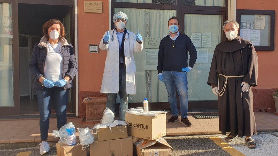 Carpegna dona mascherine FFP2 e chirurgiche per un valore di 2.500 euro