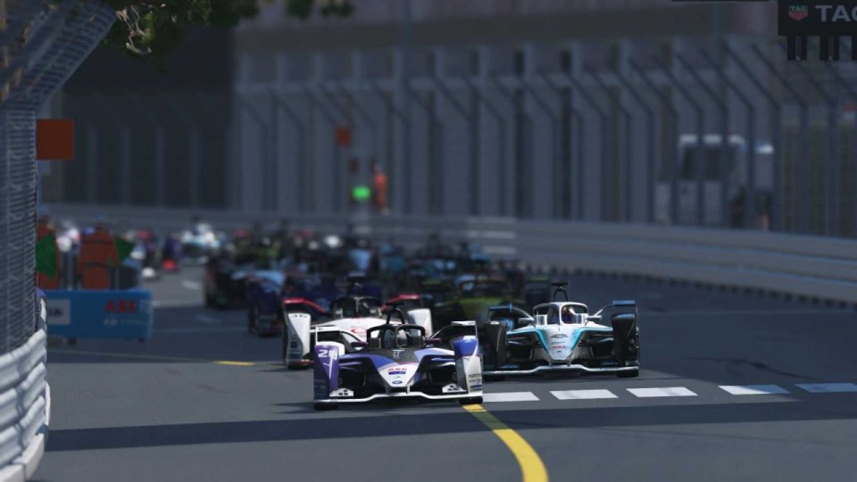 Formula E: prima vittoria "virtuale" a Max Gunther