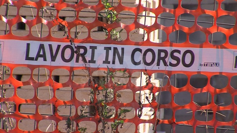 Coronavirus Italia: a rischio 500.000 posti di lavoro nel 2020