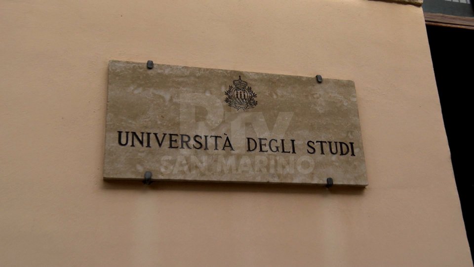 Bando di selezione per dieci prof e dodici assistenti all'Università di San Marino